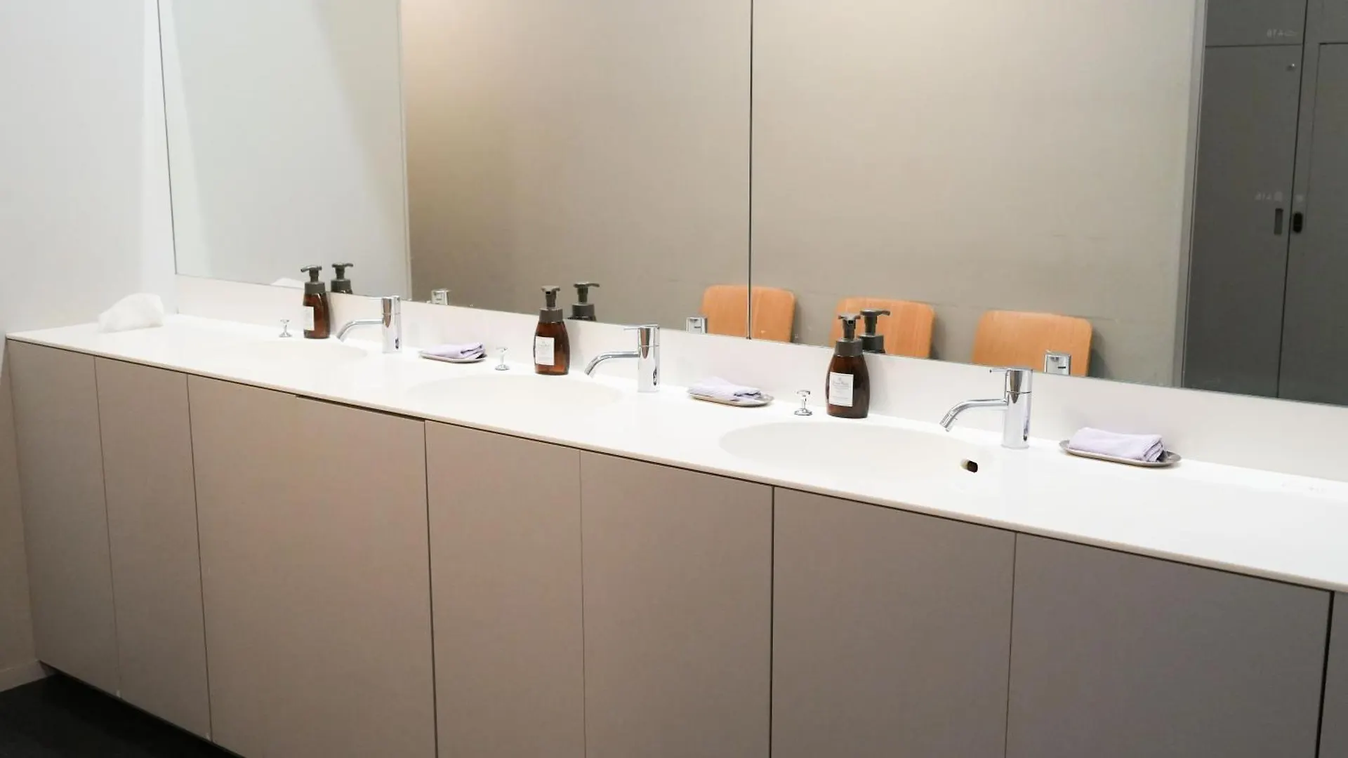 Hotel cápsula Rembrandt Cabin Shinjuku Shin-Okubo Tokio