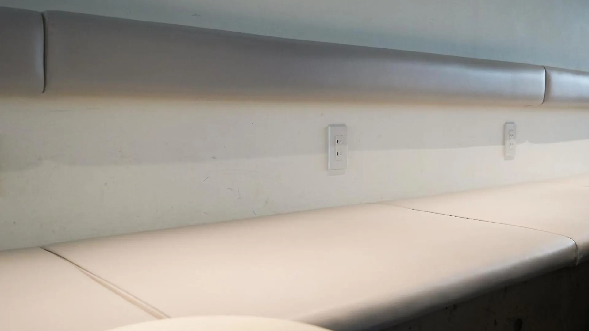 Capsule hotel Rembrandt Cabin Shinjuku Shin-Okubo Tokyo