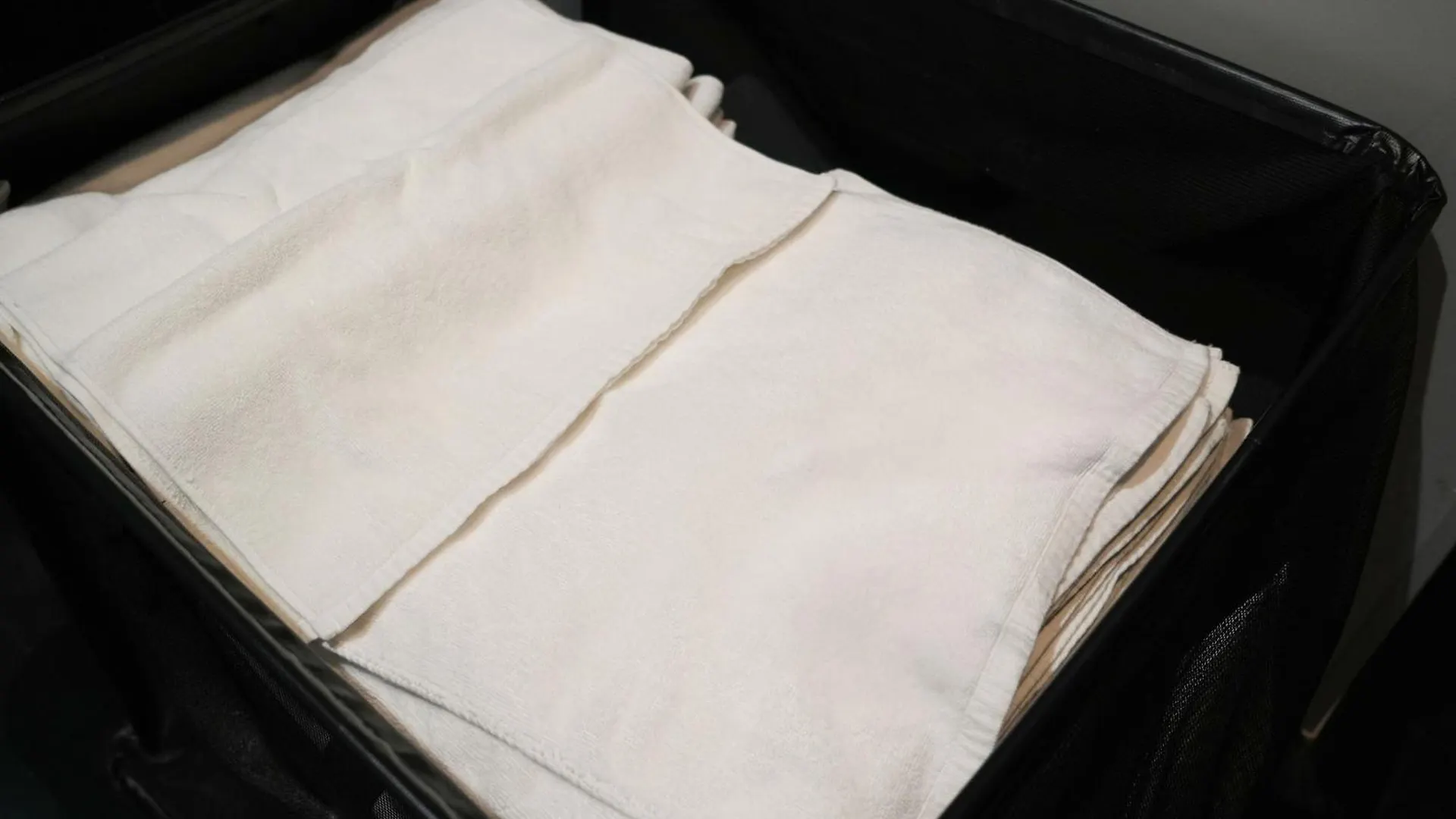 Rembrandt Cabin Shinjuku Shin-Okubo Tokyo Capsule hotel